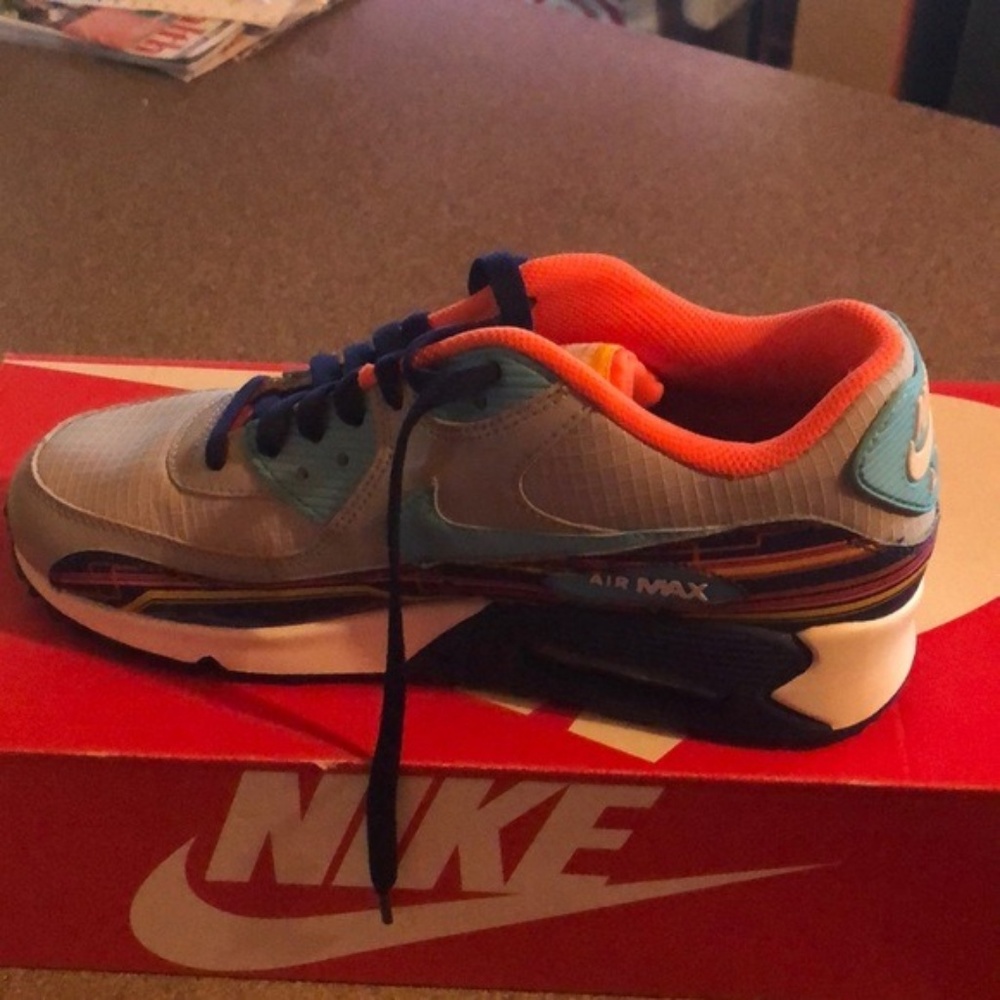 Nike Air Max 90